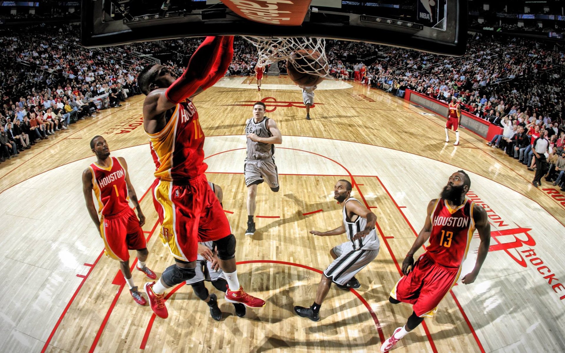 九游官网平台-波尔图集结备战荷甲，转会窗口暗流涌动